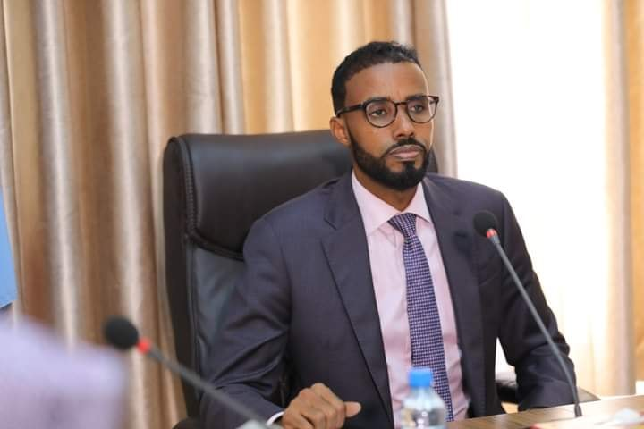 AliShacbaan's tweet photo. It was a pleasure to chair the first meeting of the committee of the joint Houses of Parliament selected to organize #Somalia's presidential election. We discussed the importance of ensuring free, fair and timely elections to move the country forward quickly and purposefully. https://t.co/H0mrma8Lvc