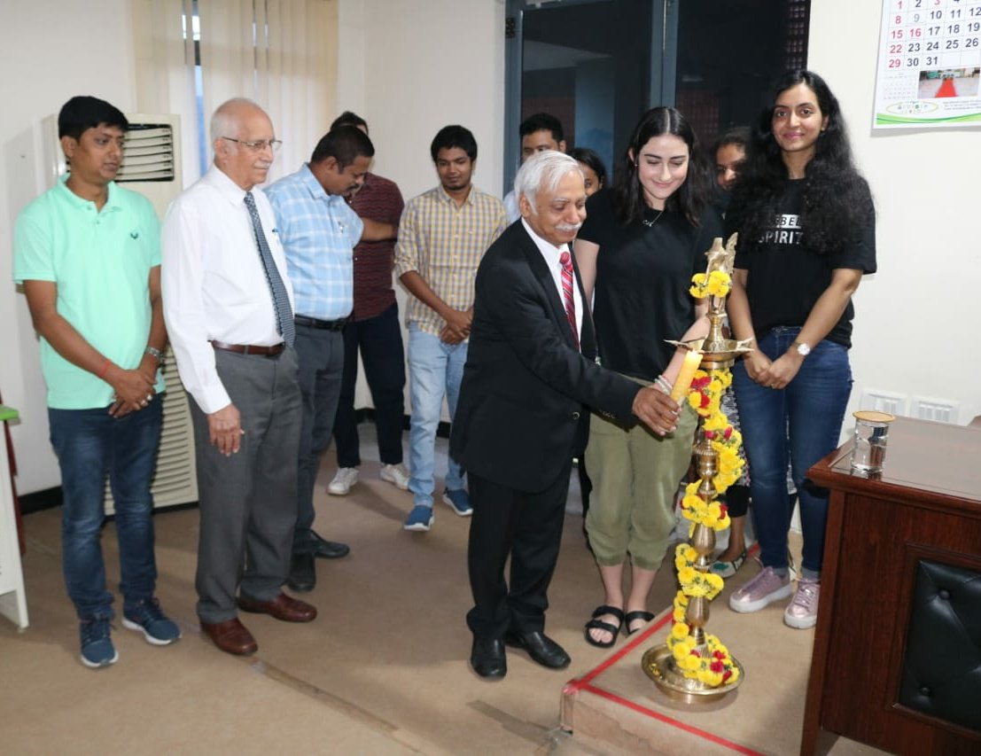 iipm_bangalore's tweet photo. We IIPMB. Welcomes the 13th batch of PCP- Tea Tasting And Marketing
We thank our beloved director @professorjoshi for being there for Ingauraral ceremony of TTM on 4.5.2022.
#tea #teatasting #teaboard #training #teasector #iipmbangalore #iipmb #ttm https://t.co/BJGXI229Ru