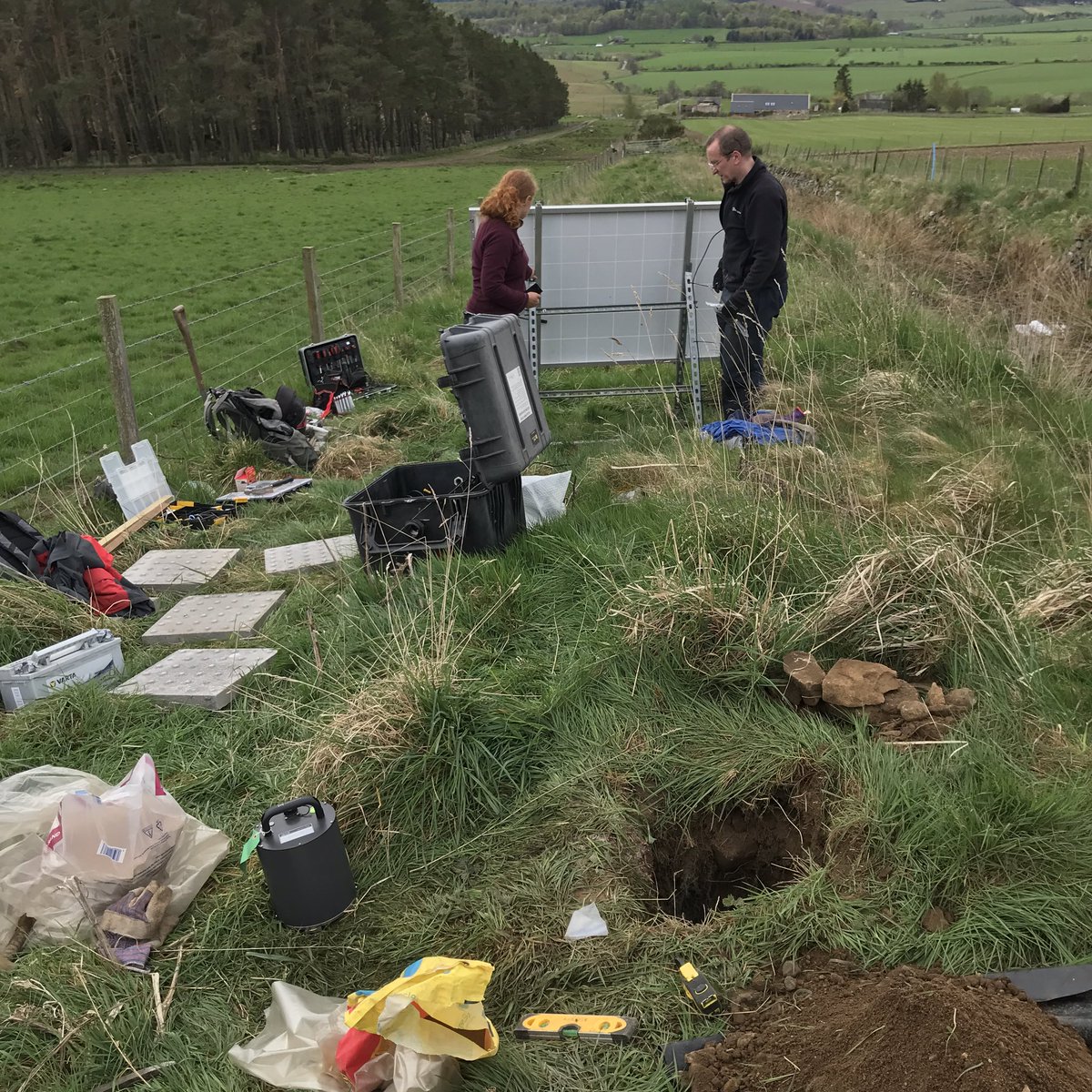 A second real time temporary station as part @PICTS_project going in, this one near Tarland, Aberdeenshire.
