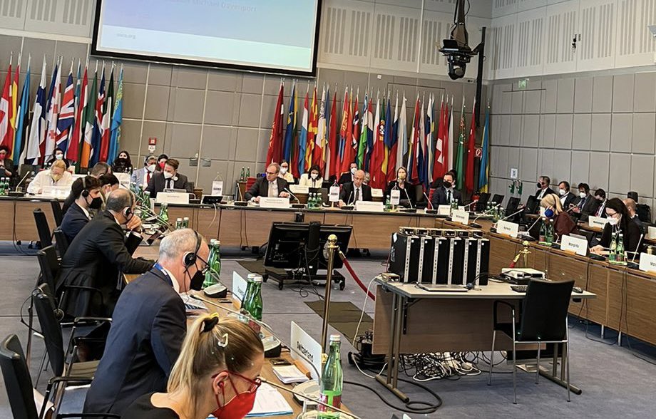 AlMissionVienna's tweet photo. Amb @TinaGjermeni welcomed @DavenportOSCE to @OSCE PC. Appreciated important contribution of @OSCEKosovo in country &amp; region. Praised progress and reforms by 🇽🇰 and its clear stance with Ukraine. Supported EU-facilitated 🇽🇰-🇷🇸 dialogue, which should result in mutual recognition. https://t.co/3tCXKvHgYu