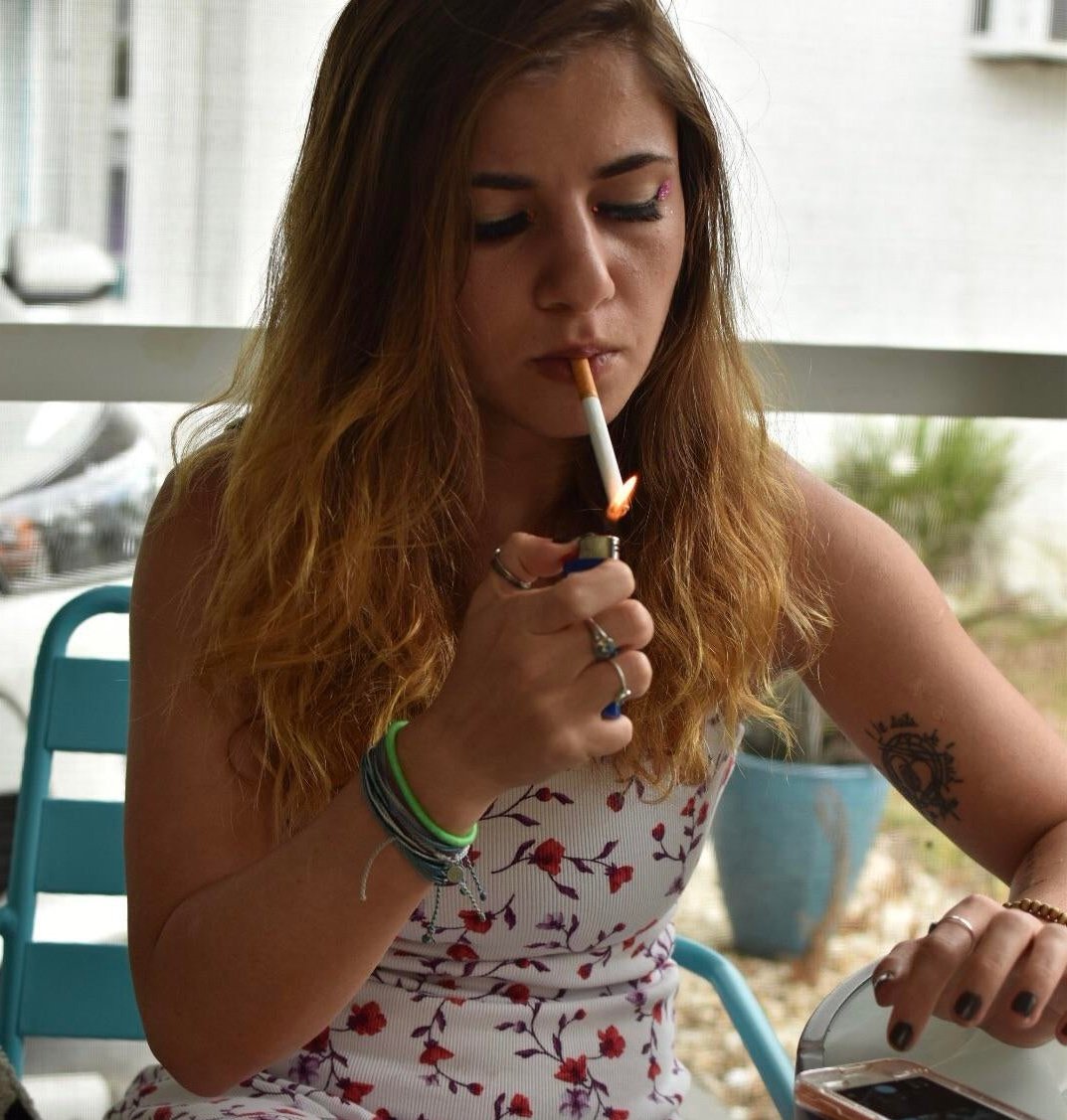 Smoking Classics on Twitter: "One of my favourite photos!😍#smokingfetish https://t.co/eIvPFKSUZb