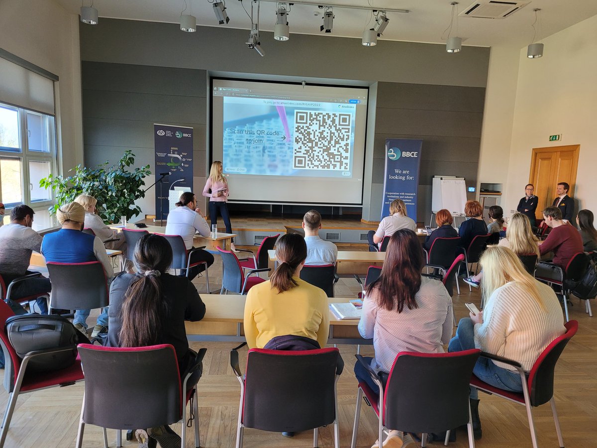 niri_lv's tweet photo. We are happy to host @bbcentre_eu seminar on #intellectualproperty. Thank you to fantastic and experienced tutors Kateřina Hartvichová and Jiří Slavik. #IPR #patents  #BBCE https://t.co/JfpT8rbMQ7