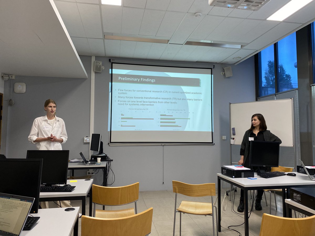 Many forces working against #transformative research: <a href="/BeekmanMayte/">Mayte Beekman</a> and @kristina_bogner presenting an interesting case on the need for and relevance of impact-driven higher-education institutions at #7thNESTconference <a href="/transitionsnest/">transitions NEST</a>  <a href="/drifteur/">DRIFT</a> <a href="/erasmusuni/">Erasmus University</a> #ichbinhanna