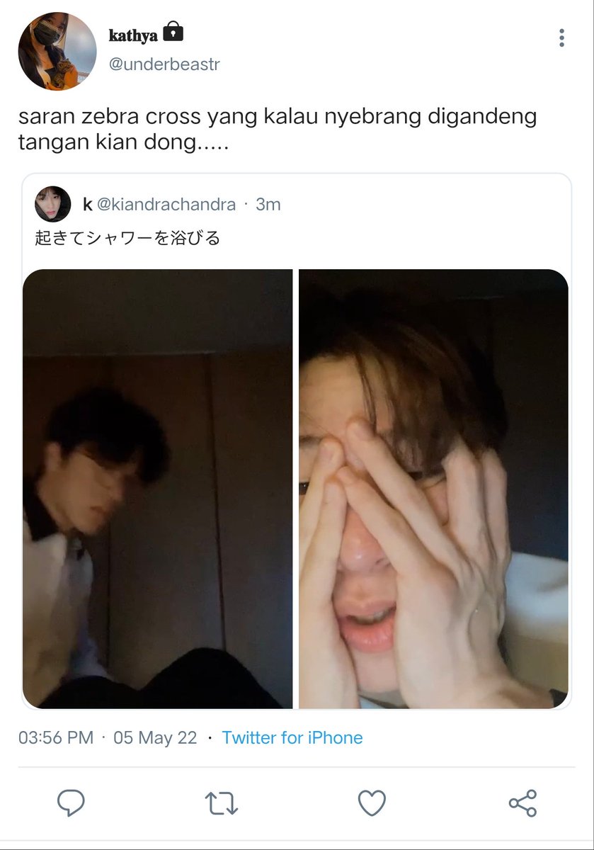 lemonbilassoms's tweet image. so junghwan few tweets au

; ”saran zebra cross yang kalau nyebrang digandeng tangan kian”