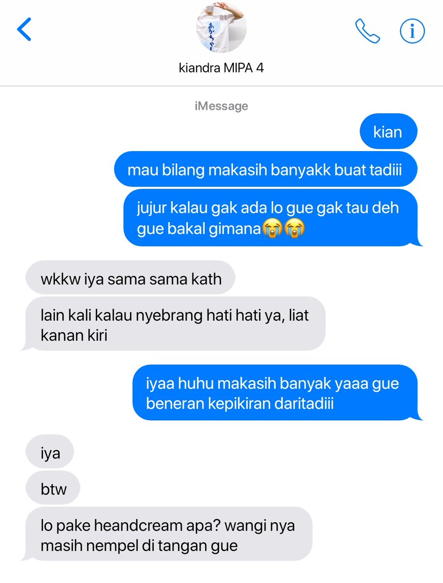 lemonbilassoms's tweet image. so junghwan few tweets au

; ”saran zebra cross yang kalau nyebrang digandeng tangan kian”