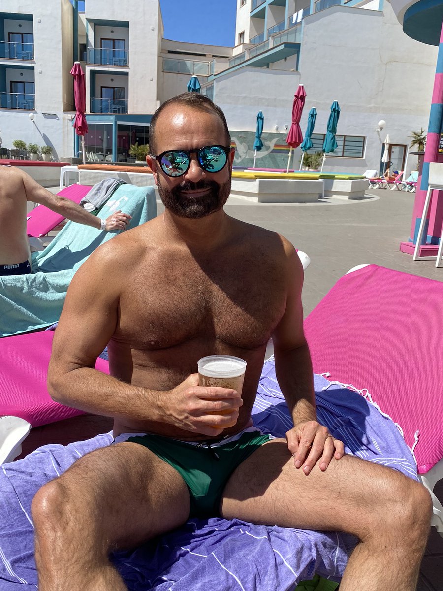 #Spain #gay #maturegay
