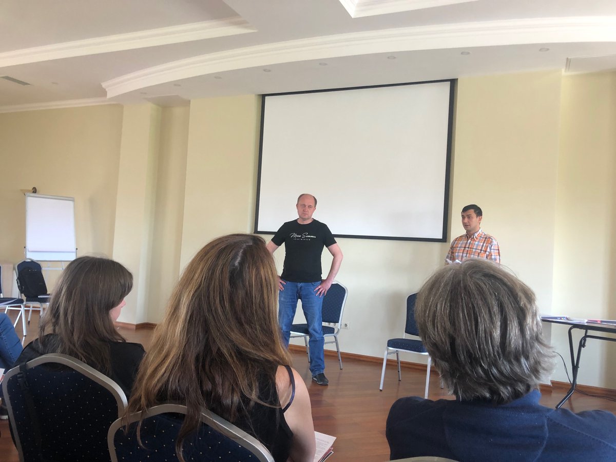 tom_churchmouse's tweet photo. Hearing from Ukrainian railway union activists on the challenges of defending and advancing workers’ rights when the Russian army is trying blow you up. Puts our challenges in perspective a bit. https://t.co/n2OniCpKA2