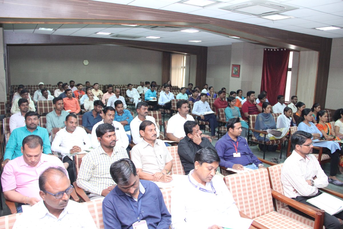 nimsmeeconnect's tweet photo. #Capacity #Building #Programme on #Promotion of #Nano #Enterprises for #Mentors of #BDSTs sponsored by #SRLM, #Maharashtra
#MSMEs #Entrepreneurship @minmsme @PIBIndiaMSME @ROBHyderabad #Hyderabad https://t.co/YyvwPQZnFw
