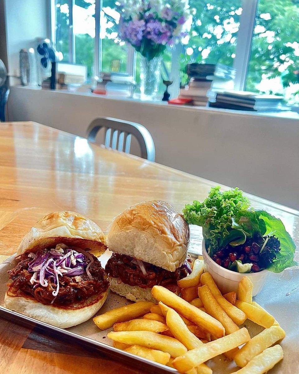 CryptoRoo tweet media