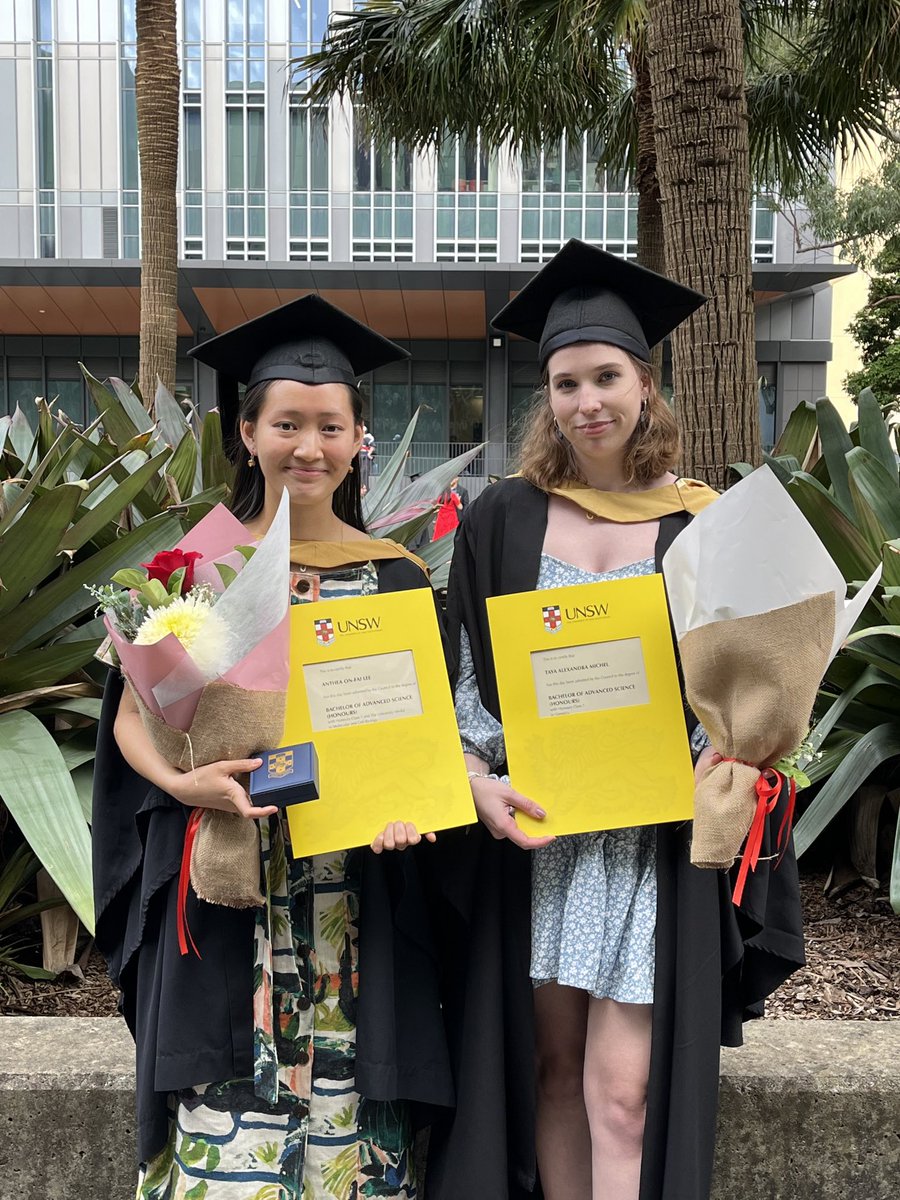 AntheaLee12's tweet image. That's a wrap on five years at UNSWπnow only another four more to go! Huge thanks to the awesome @CrossleyLab crew for all their support along the way π