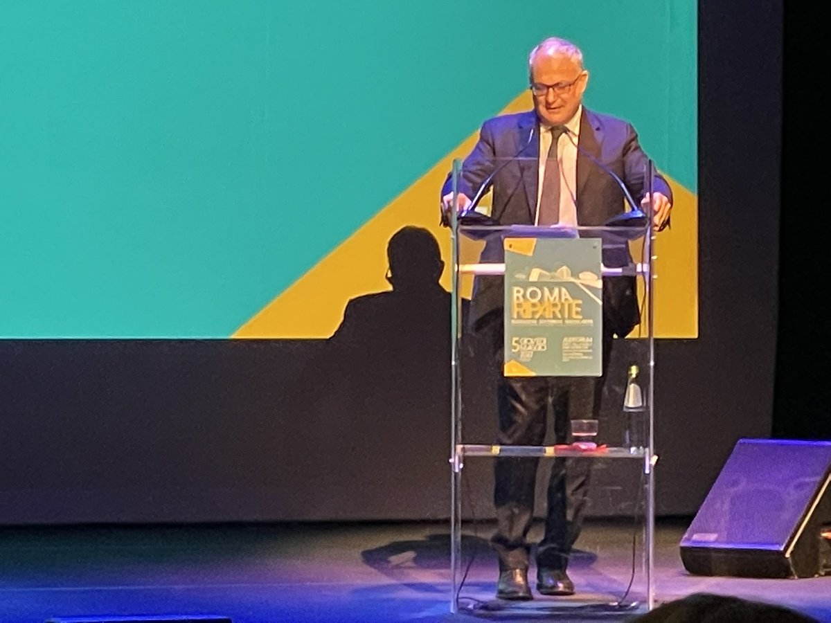 Cisl_Lazio's tweet photo. Coppotelli e Vallocchia FilcaLazio partecipano a #ROMA RIPARTE con Sindaco Gualtieri #Rigenerazione #Sostenibilità #Semplificazione 
A seguire Tavolo in Regione Lazio con Vicepresidente Leodori per avanzamento attuazione #PNRR e impatto territoriale #Lazio #GOVERNANCEPARTECIPATA https://t.co/WijRnIF1rj