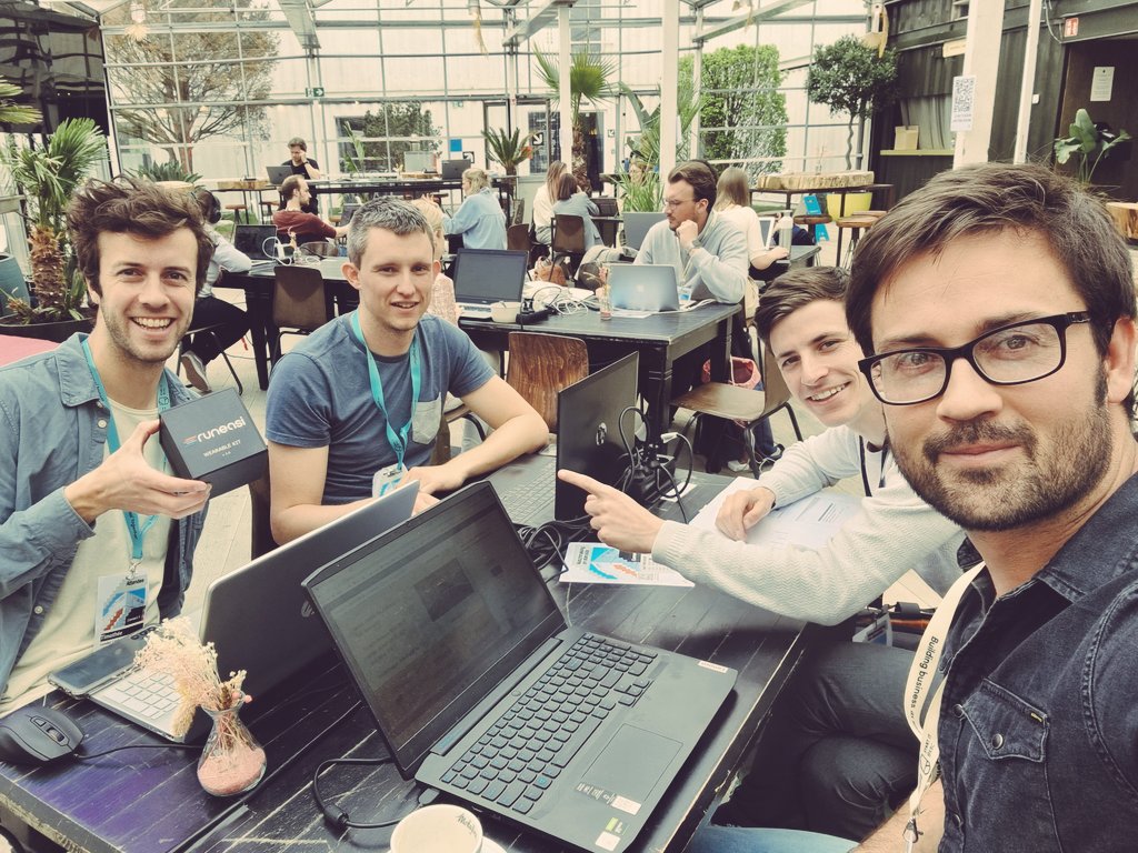 Kurt Schütte (@kurtsportsci) on Twitter photo Discussing the enhanced future of sports physiotherapy & value-adding MSK assessments with my <a href="/runeasi_ai/">Runeasi</a> team at the <a href="/startitkbc/">Start it @KBC</a> Connect X event
<a href="/tim_odb/">Tim Op De Beéck</a> Discussing the enhanced future of sports physiotherapy & value-adding MSK assessments with my <a href="/runeasi_ai/">Runeasi</a> team at the <a href="/startitkbc/">Start it @KBC</a> Connect X event
<a href="/tim_odb/">Tim Op De Beéck</a>