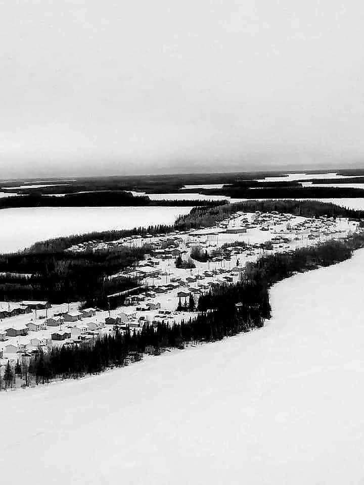 Booshoo and Good morning listening to the wake up crew ⁦<a href="/915CKPR/">91-5 CKPR</a>⁩ online from my home community of Webequie FN @webequiefn#family#friends#spring2022