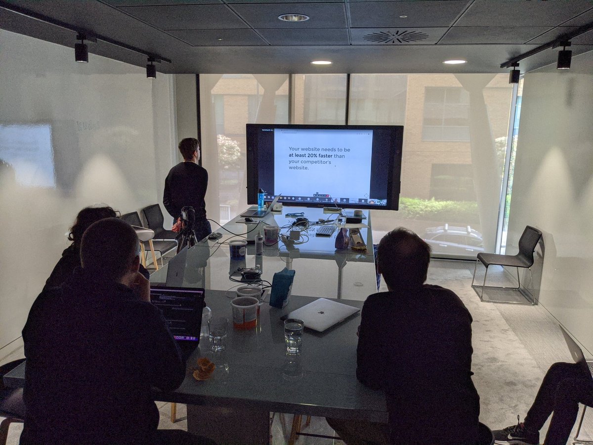 steveworkman's tweet photo. Kicking off #FrontEndDay with @MariamReba talking about core web vitals https://t.co/dX7LXE5HE3