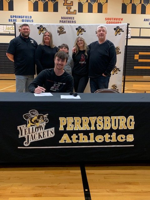 PburgAthletics's tweet photo. Congratulations to Brody May on signing with @UIndyMLax this morning at our spring signing ceremony! #GoJackets https://t.co/dIweKRxzCG