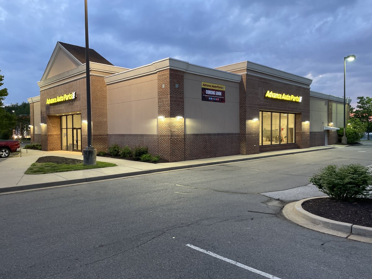 GgcNational's tweet photo. Coming soon to California, MD

#advanceautoparts #retailconstruction #generalcontractor https://t.co/6ASZ3UenHP