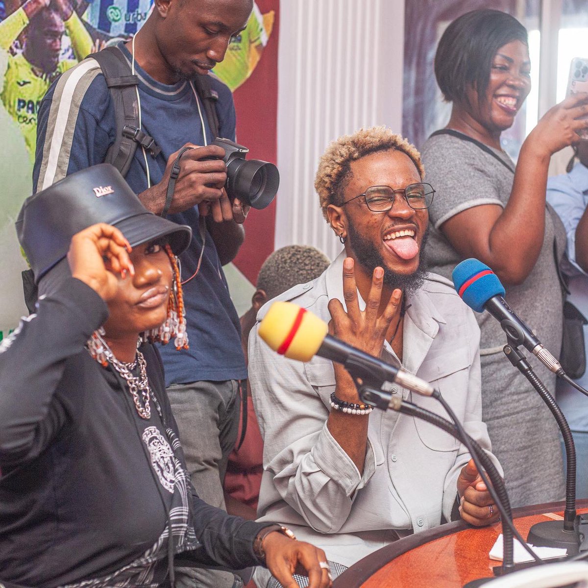 SangoEdi's tweet photo. throw back to #lesmbidiconcerts at @RSIsport hosted &amp; created by my brother @yvan_ango 

had a wonderful time  with these amazing amazing artists. 

cc @mimieofficielle @DuperalMusic @LECALEB10 

📸 @ojongphotograph https://t.co/jBw4vJPGOx