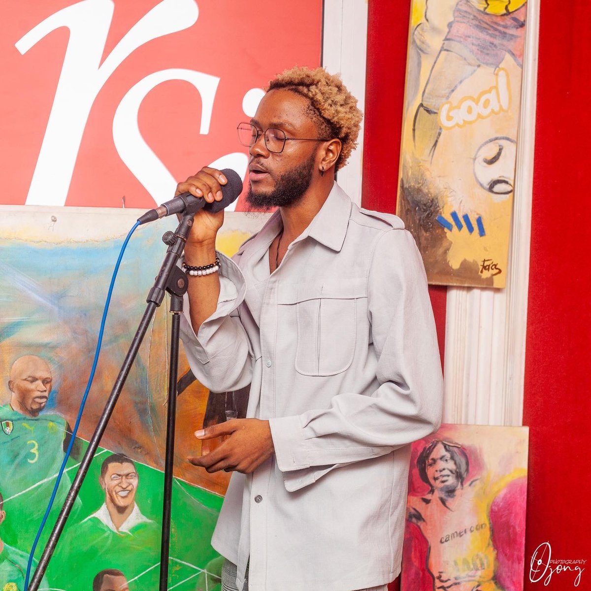 SangoEdi's tweet photo. throw back to #lesmbidiconcerts at @RSIsport hosted &amp; created by my brother @yvan_ango 

had a wonderful time  with these amazing amazing artists. 

cc @mimieofficielle @DuperalMusic @LECALEB10 

📸 @ojongphotograph https://t.co/jBw4vJPGOx