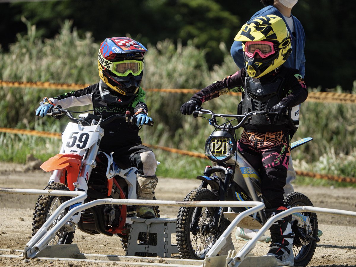 techenduro_atoz's tweet photo. AtoZはキッズクラスもあるエンデューロレースです。
#AtoZ #technicalenduro #openareaproducts #こどもの日 https://t.co/1mcOaj2afm