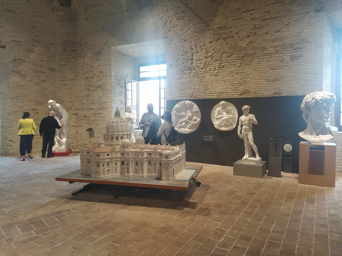 <a href="/AmusingErasmus/">ErasmusAMUSING</a> Visiting the Omero Tactile Museum and its typhlo-didactic services in Ancona (Italy)