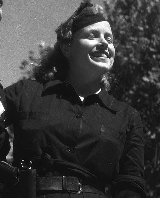 LiberaMulier53's tweet photo. Teresa Bellera Cemelli, Roda de Isabena #Aragón #UGT. En 1936 participó de las Milicias Femeninas de #Catalunya. Destinada al frente de #LesBalears con la Columna del comandante Calero. Fue capturada y ejecutada en #Manacor #Mallorca el 05.09.1936
@mujeresdel36 https://t.co/vH2KW2fYdq
