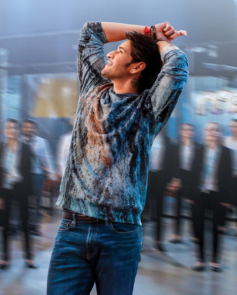 srikanth9956's tweet photo. #SarkaruVaariPaata Ee year first half ki babu hit ea ...Tollywood ki last biggest hit kaabotondhi...no doubt ...screen presence n acting matram Kaleja Mahesh angle full ga kanapadtondhi🔥🏃💥💥💥💥💰💰👌👌💯Mahesh sir wil steal the show https://t.co/PvLYFB7xhR
