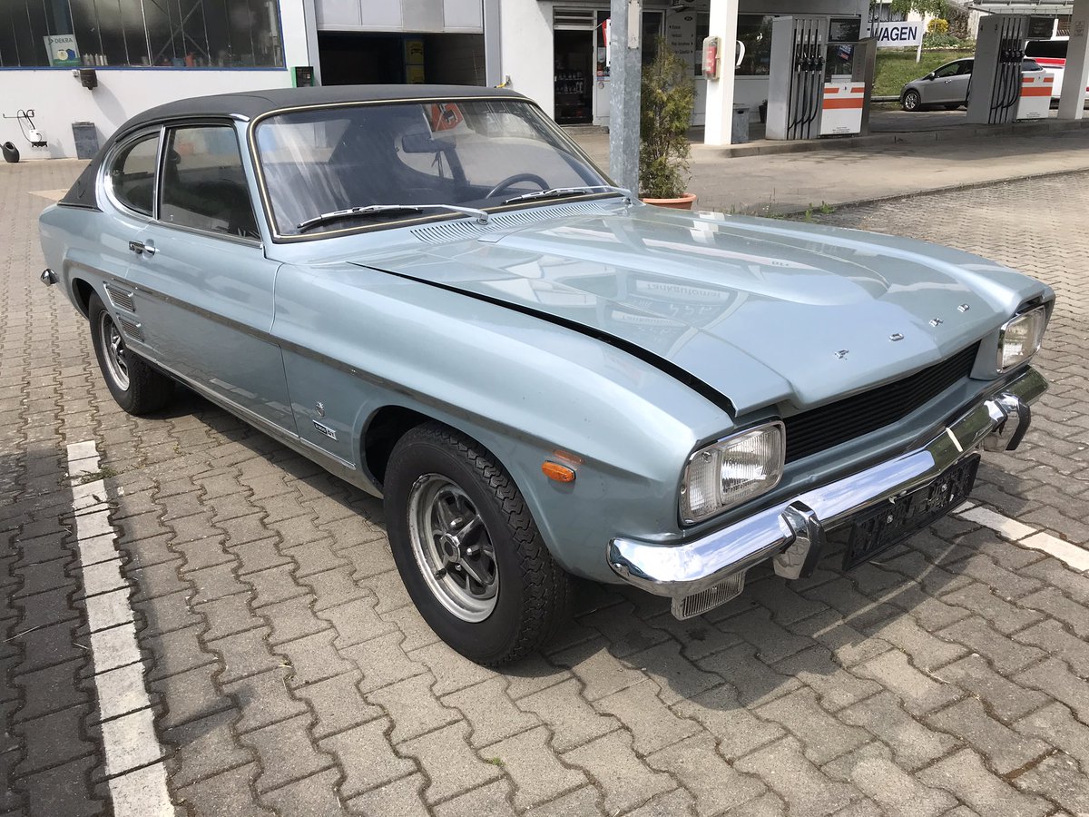 Derbyshire Classic Car Lodge tweet media