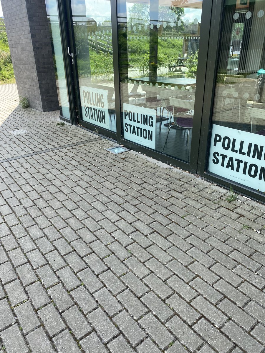 First #PollingStations visit for me. #Northway&amp;Headington