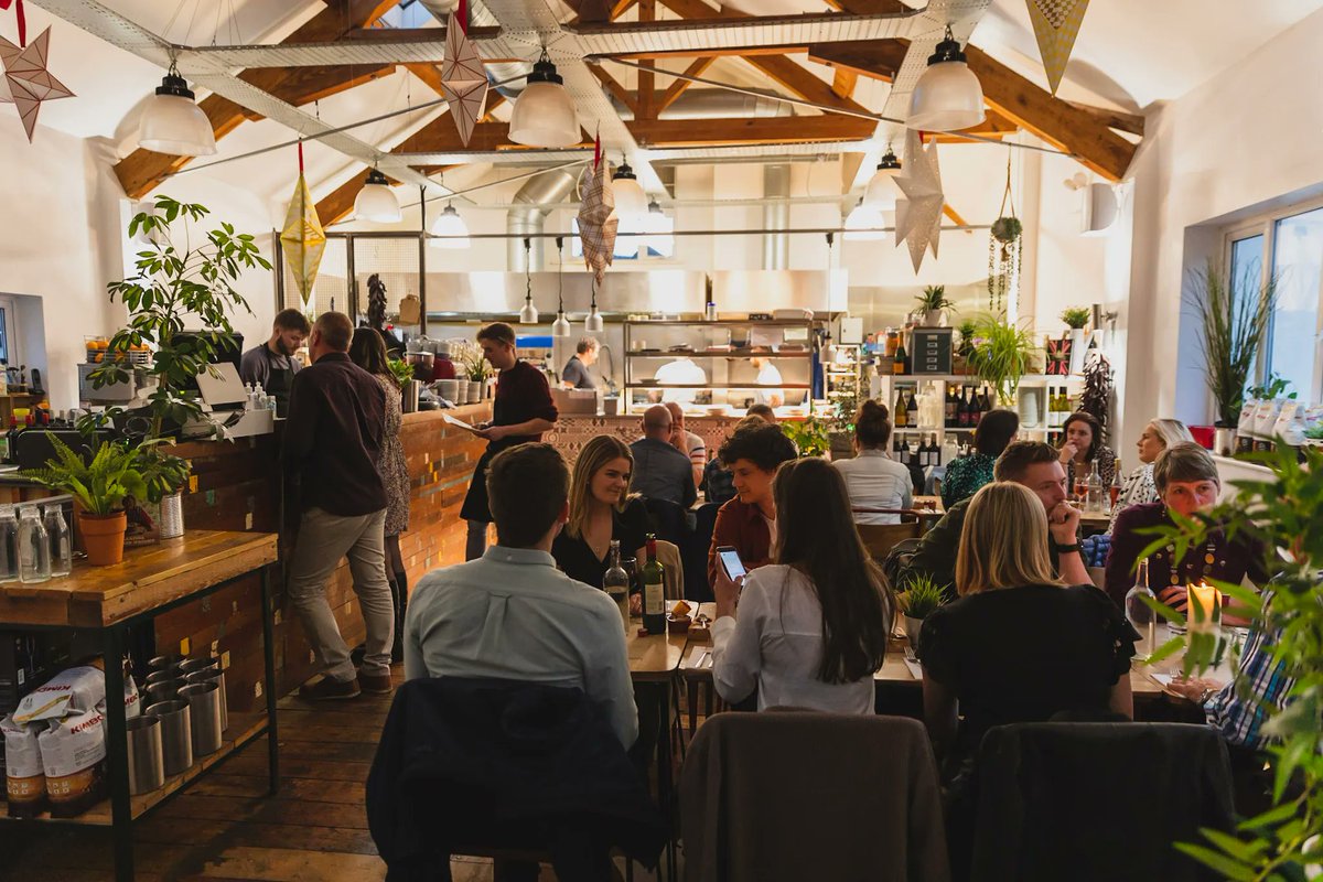 selfhelpafrica's tweet image. Our Secret Supper event in Shrewsbury made a long-awaited return last week, raising over £5,000. 

Secret Supper will be back in Shrewsbury on Oct 18th - World Food Day. 

Thanks to all of the guests, volunteers &amp;amp; restaurants for making it possible. 💚 

Photos: @LowbridgePeter