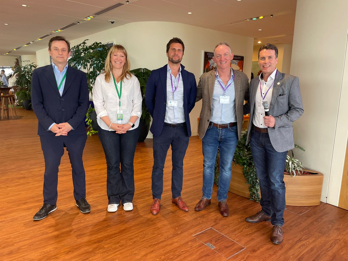 SalesforceUK's tweet photo. And here's team 3, team @EPAMSystems_UK @polsource! Welcome, all and thank you for your hard work in raising funds for @Autism. Just a few weeks to go until the big bike ride begins! #TeamAutism #Super60

https://t.co/9uhwcsk5ns https://t.co/Jl7TqELNUi