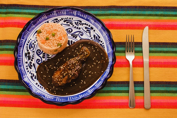 medlineplus's tweet photo. Mole is a traditional Mexican dish with a rich cocoa and chili sauce. This Chicken Mole recipe uses peanut butter to make a creamy base. Easy and delicious! https://t.co/t3BtODOwup #molechicken https://t.co/sMXP9w8NzZ