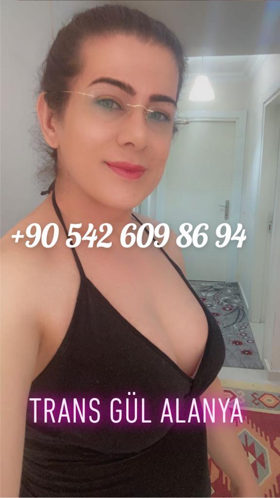 Chiroyli loli ayollar yalangoch foto galereyasi