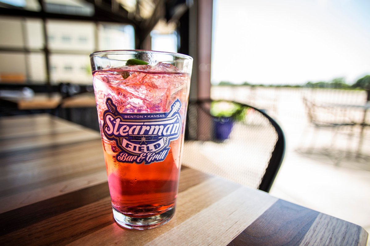Stearman Airfield Bar & Grill tweet media