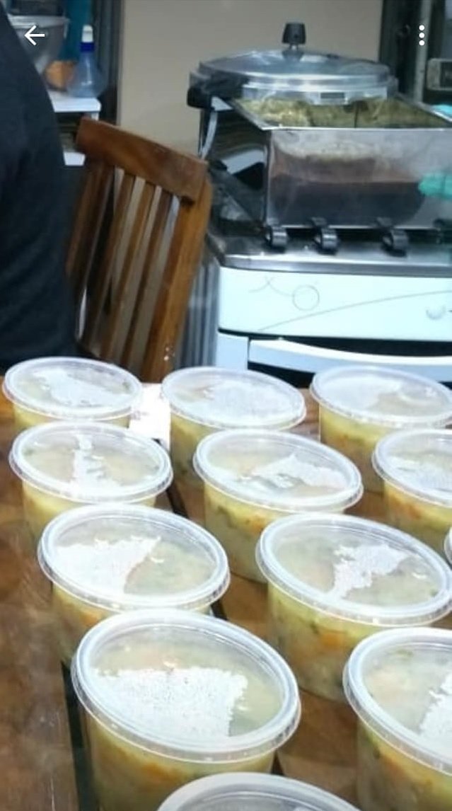 DiegoTorbesBage's tweet image. Bom dia

Meu amigo @everton_amorim faz Marmitas para distribuir a moradores de rua e irão distribuir Cestas Básicas neste dia das Mães. Ele está precisando de uma ajuda para completar e pegar preço melhor

Faltam R$ 1620 para completar 

Segue Pix quem puder ajudar
53020162300