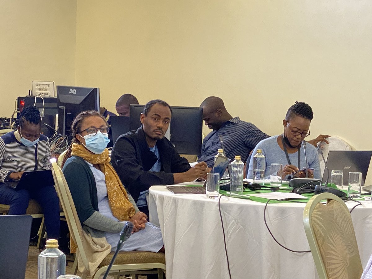 Emmanuel_Ojo's tweet photo. A policy brief is written for a different audience than our peer-reviewed publications. As such, it is critical for researchers to undergo a paradigm change in order to use parsimony to propose persuasive suggestions for policy markers.@AERCAFRICA #5MayAERCWorkshop https://t.co/UfJve22ZgC