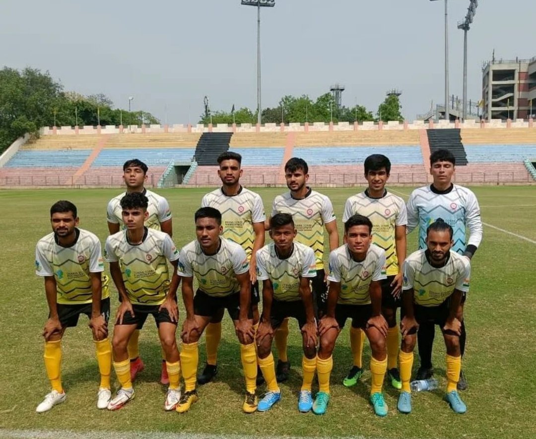 goodwill_fc's tweet photo. Football Delhi A Division League
Goodwill FC vs Shimla Young's

@FootballDelhi @kheloindia #GoodwillFC #gfc #FootballDelhi https://t.co/w85MK98XCk