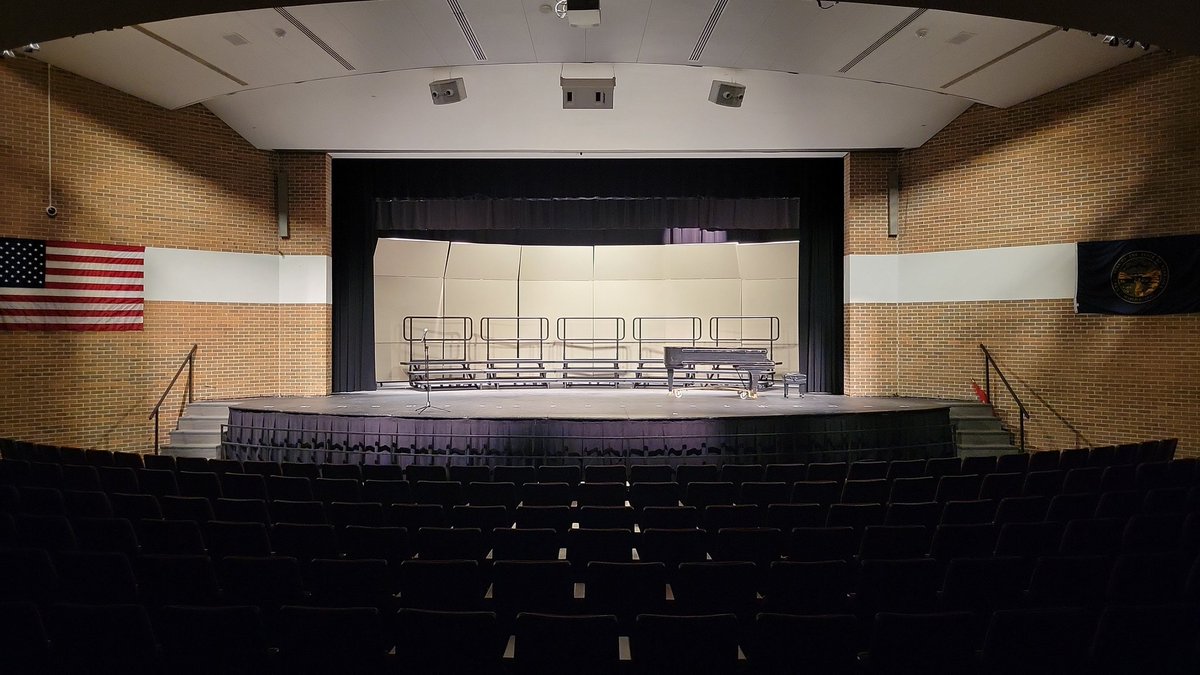 OPS_NWChoirs's tweet photo. Tonight at 6:30 PM, the students of Northwest Vocal Music honor our Class of 2022 in the final concert of the year, "From Darkness to Light."

You mean the world to our students.  We hope to see you there!
@OPS_Northwest https://t.co/xwDWiRttFY