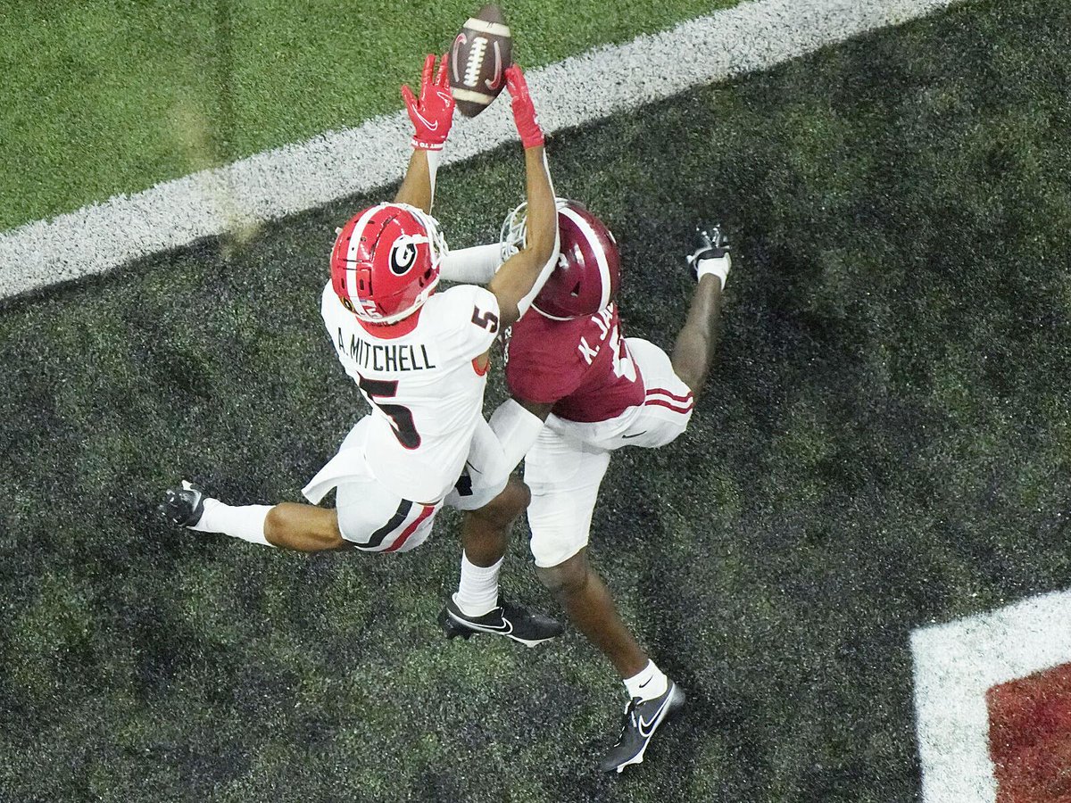 BassinDawg's tweet image. #Dawgs Happy Cinco de Ringo! 💯🐶🏆 #GoDawgs