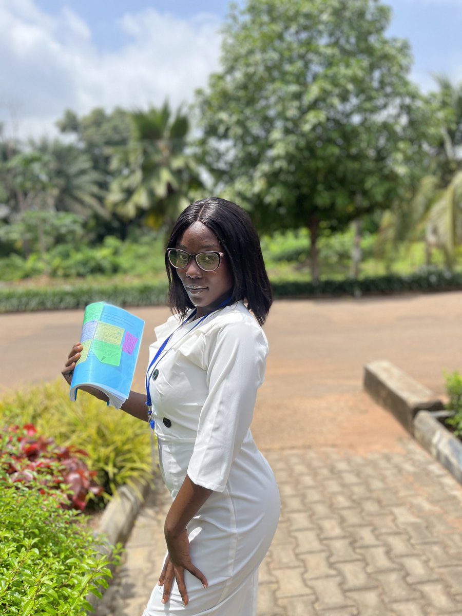 LYDDIIAAHHHH's tweet photo. Defense Done and Dusted 🤍💙 A step closer to the final lap 🥺 #Nursing #defencedone https://t.co/Jrs7dxKFq4