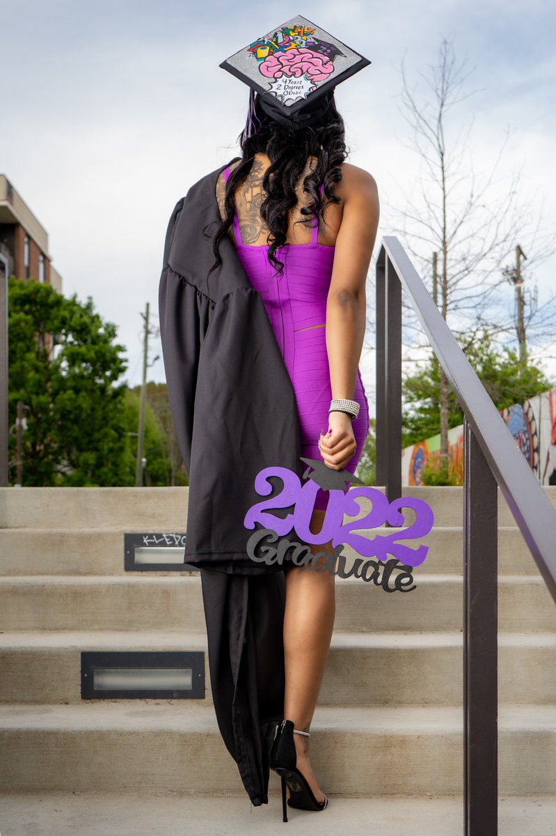 clever_visuals's tweet photo. Graduation is here
Book a shoot
Link in bio 
#GSU22 #Atlanta #atlphotographer #DoctorStrange #graduation2022 https://t.co/lsr6X2GtLx