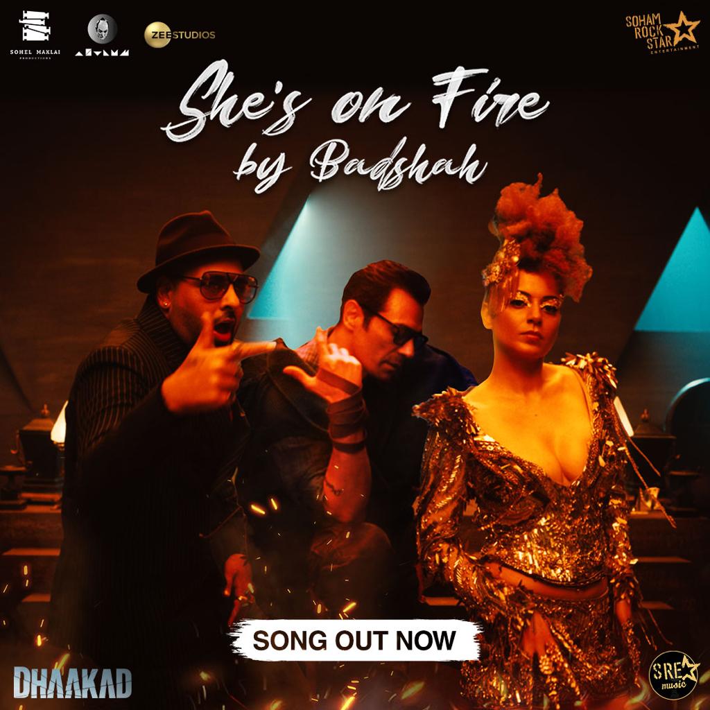 KANGANA: 'DHAAKAD' FIRST SONG OUT NOW... #ShesOnFire - the first song from #Dhaakad - has been launched on #SREMusic... Stars #KanganaRanaut, #ArjunRampal, #DivyaDutta and #SaswataChatterjee... Directed by #RazneeshRazyGhai... bit.ly/ShesOnFireOutN…