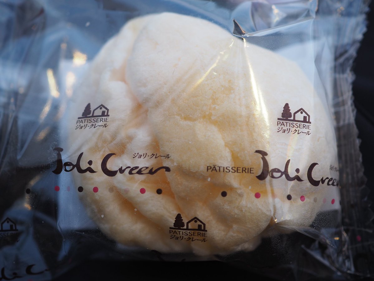 北海道物産展で食べたこちらのもちもちのシュークリーム、本当に美味しかった！