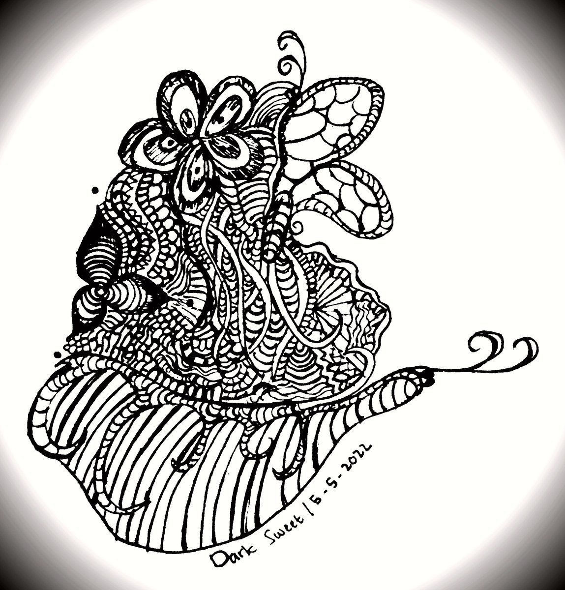 aranemiku's tweet photo. Dark Sweet#13

5/5/2022 This is a florana snail (flora and fauna) from a fantasy world.

0.4 XTZ

Dark Sweet🖤

This's about black and white
https://t.co/3FYdvPHLQ3

#tezos #nft #xtz #objkt #objktart #art #shading #idnft #nftart #marketing #darksweet https://t.co/Uhswv66prg