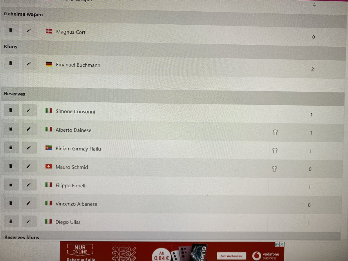 jorgvherpen's tweet photo. @wielerorakel naast Scorito doe ik nog ergens anders mee, welke reserve zouden jullie nog omruilen met een renner uit m’n team? https://t.co/uqidUiPFo8