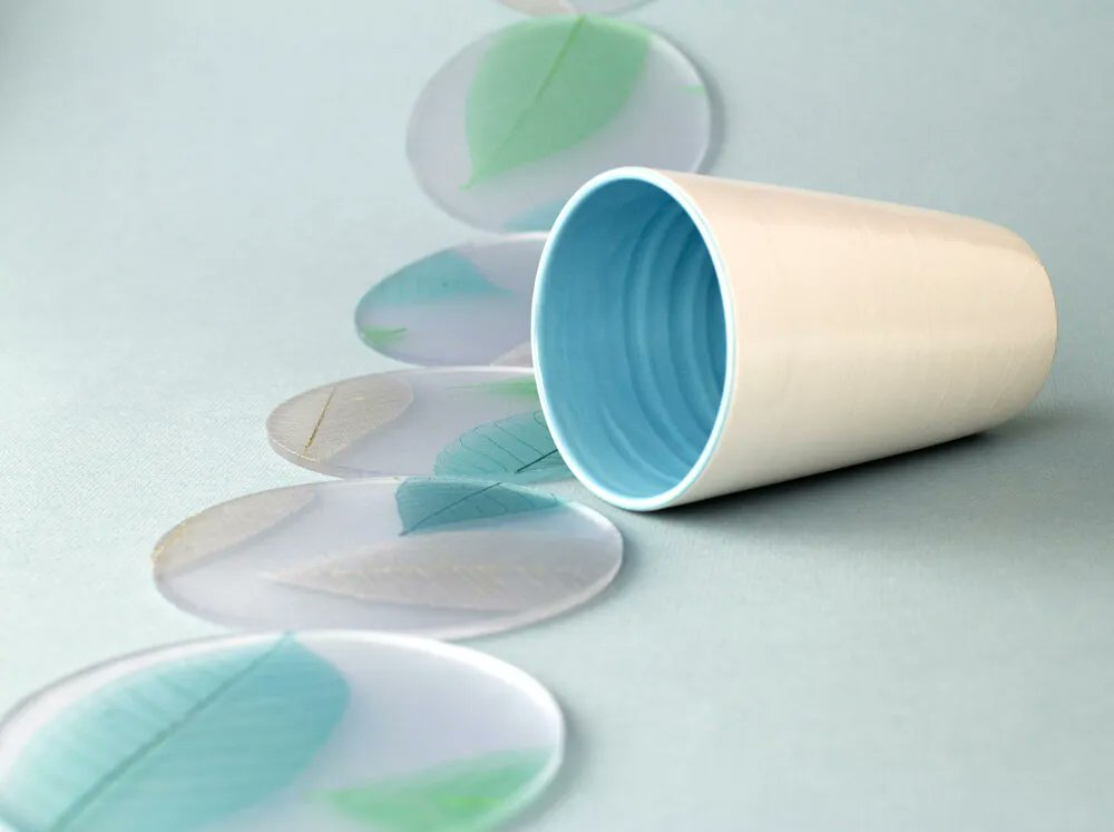 SkeletonLeafJTL's tweet photo. Love how Lucentia Design recycle plastic to make beautiful products, often for healthcare settings - and that some of their designs use skeleton leaves. https://t.co/EgtE7T986d https://t.co/JcKzoENvV3