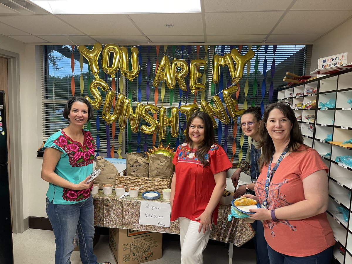 Thank you  <a href="/Chiloso/">Ivan Delgado</a> for feeding our teachers! Happy teachers=happy students! #TheGISDEffect