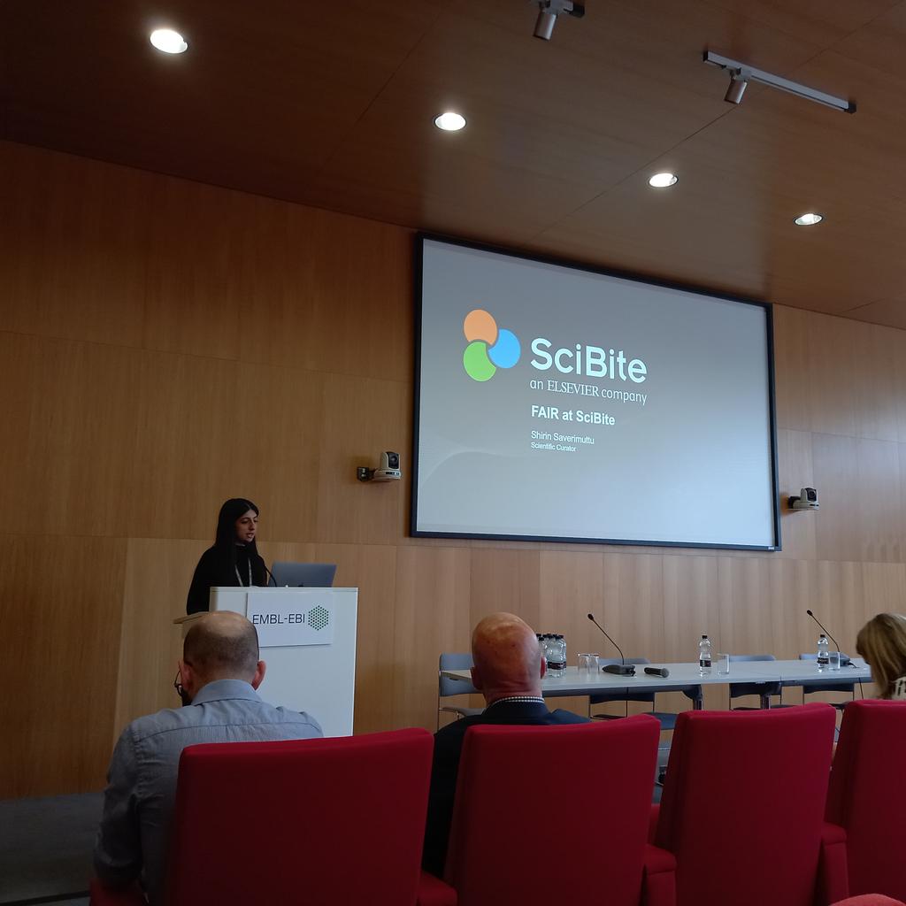 rachhuntley1's tweet image. @ShirinCCS is kicking off the FAIR and Industry workshop for @scibite at #ukbiocuration2022