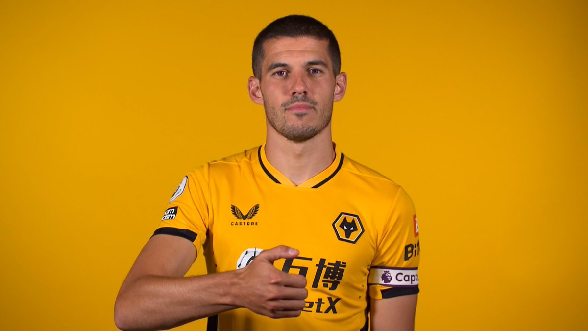 lpftweets's tweet photo. This week is #DeafAwarenessWeek 

🖐 Ahead of @Wolves’ Weeks of Action match in March, the players were featured on screens in the fanzone signing their squad numbers 

#ForDisabledSportsFans https://t.co/8roWu1XWRt