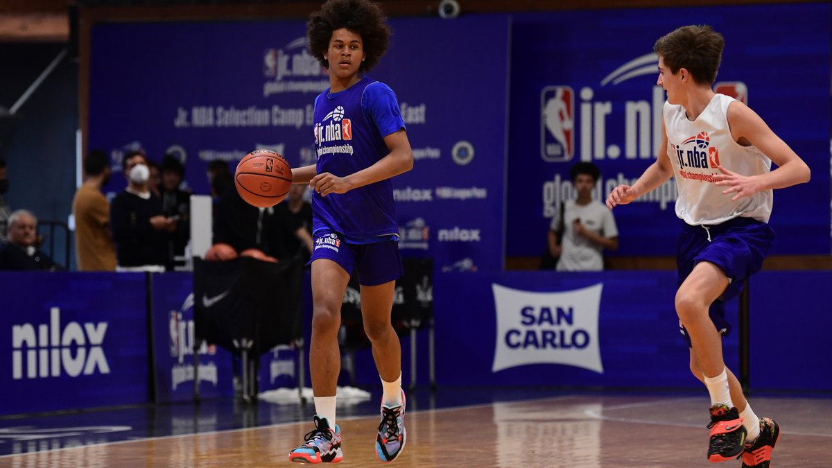 NBAItalia's tweet photo. 🏀 @sancarlofficial x #JrNBACamp!

Questa settimana i migliori ragazzi e ragazze provenienti da tutta Europa e Medio Oriente si stanno allenando e sfidando a Roma! https://t.co/kje2zTucQu