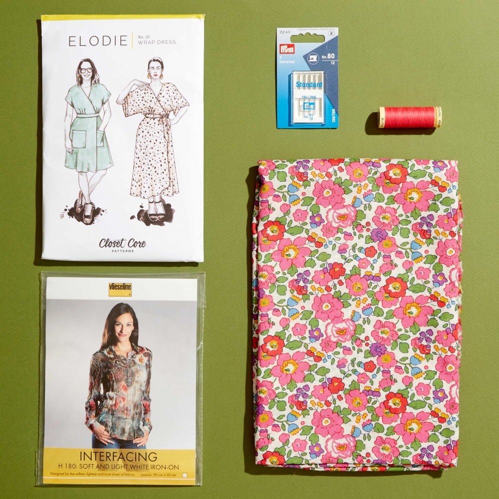 MinervaFabrics's tweet photo. To celebrate the return of the Sewing Bee, we've made this gorgeous @closetcorepatterns Elodie Wrap Dress kit in @libertylondon Linen our #MinervaKitOfTheWeek⁠
⁠
Pick up everything you need to sew your own at https://t.co/xoeDyKO9j6
⁠
#DressmakingKit #WrapDress #SewingBee https://t.co/mvVbRDgxPC
